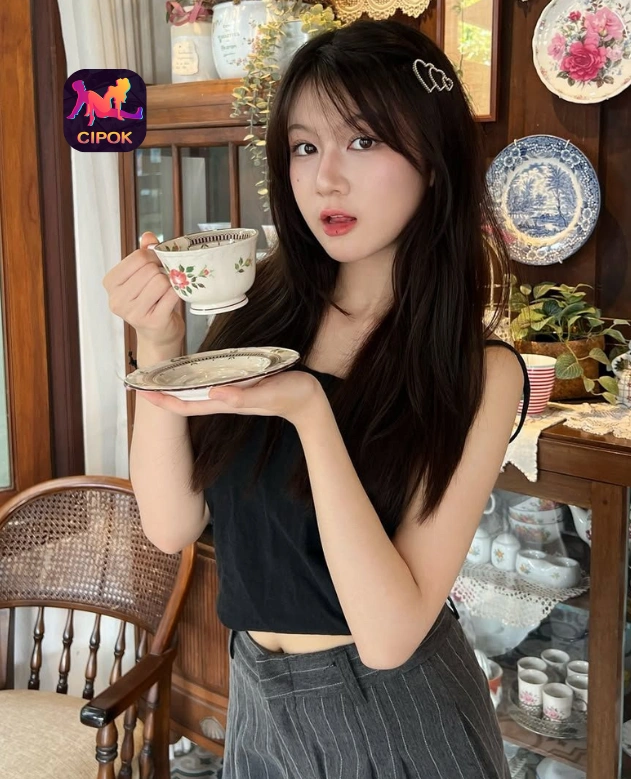 Bella Kusuma Menikmati Cipok Live APK