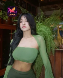 Read more about the article Cahya Anggraini dan Pesona Cipok Live