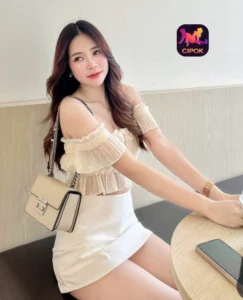 Read more about the article Fadli Nugroho Mengulas Cipok Live App