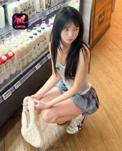 Read more about the article Nisa Amalia Mengulas Cipok Live APK