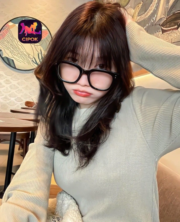 Read more about the article Ovan Mahendra Ulas Cipok APK Terbaru 2025