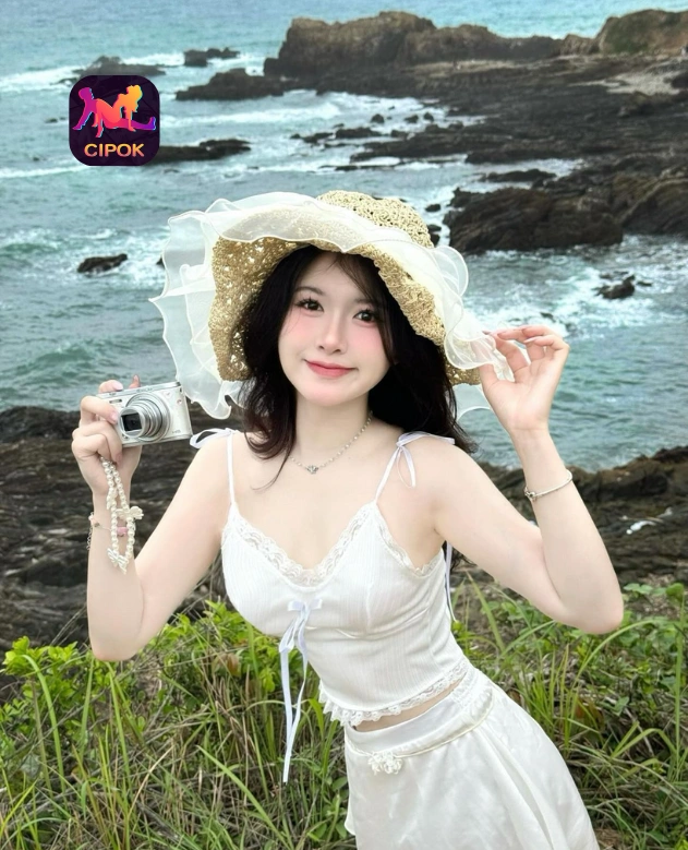 Read more about the article Qania Lestari Mengulas Cipok Live Terbaru