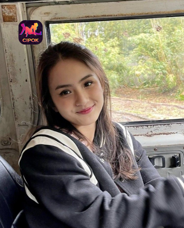 Sella Kartikasari Promosikan Cipok Live