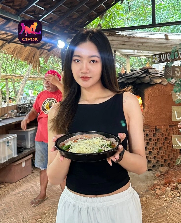 Sella Kusuma Menjelajahi Cipok Live