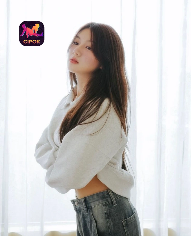 Tania Prameswari Mengulas Cipok Live