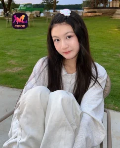 Read more about the article Ulfa Pranata Memperkenalkan Cipok Live