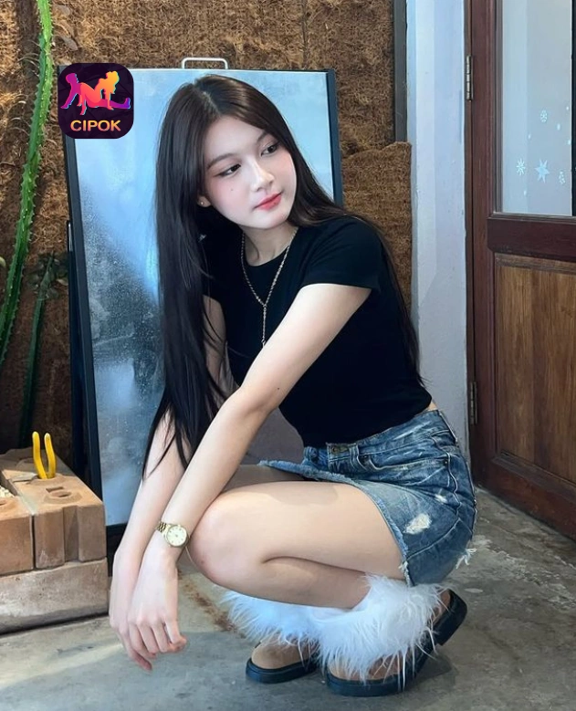 Read more about the article Ulfa Rahmadani Menyukai Cipok Live