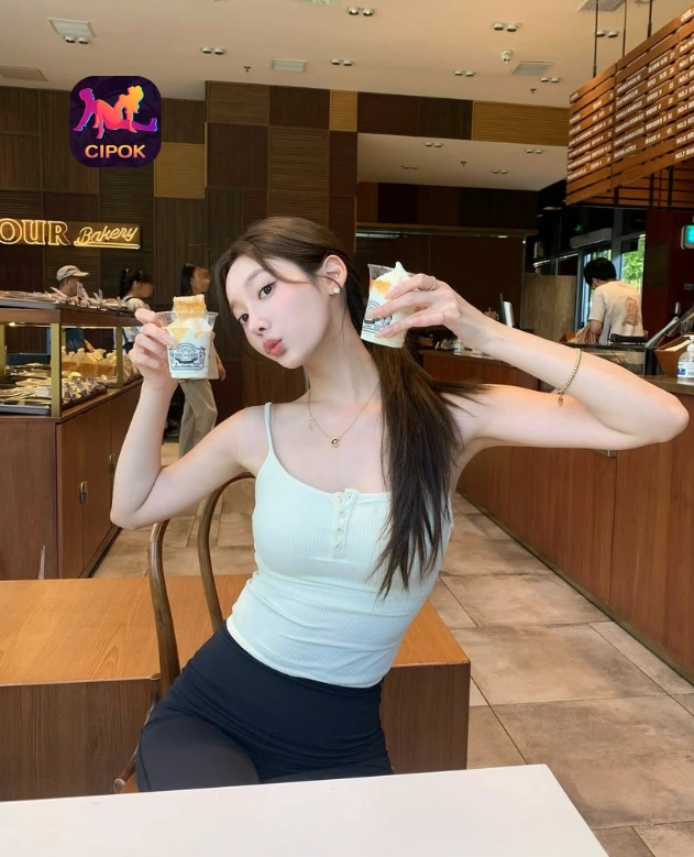 Uli Wibowo Menjelajahi Cipok Terbaru