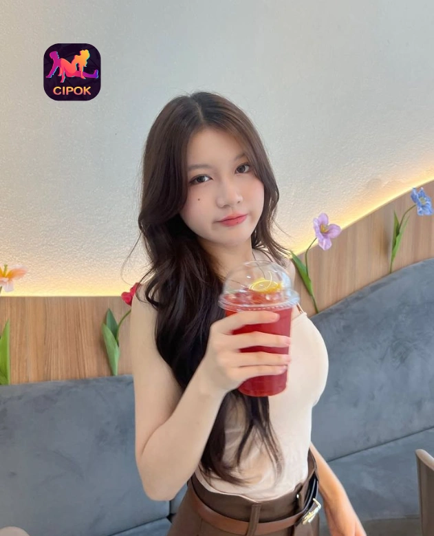 Vira Lestari Menikmati Cipok Live APK