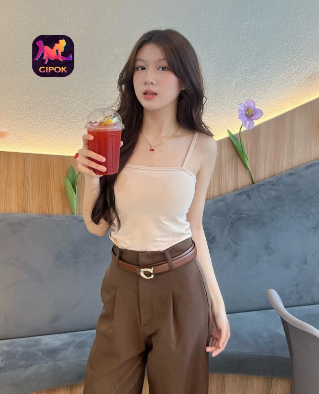 Read more about the article Vira Nugroho Review Cipok Live APK