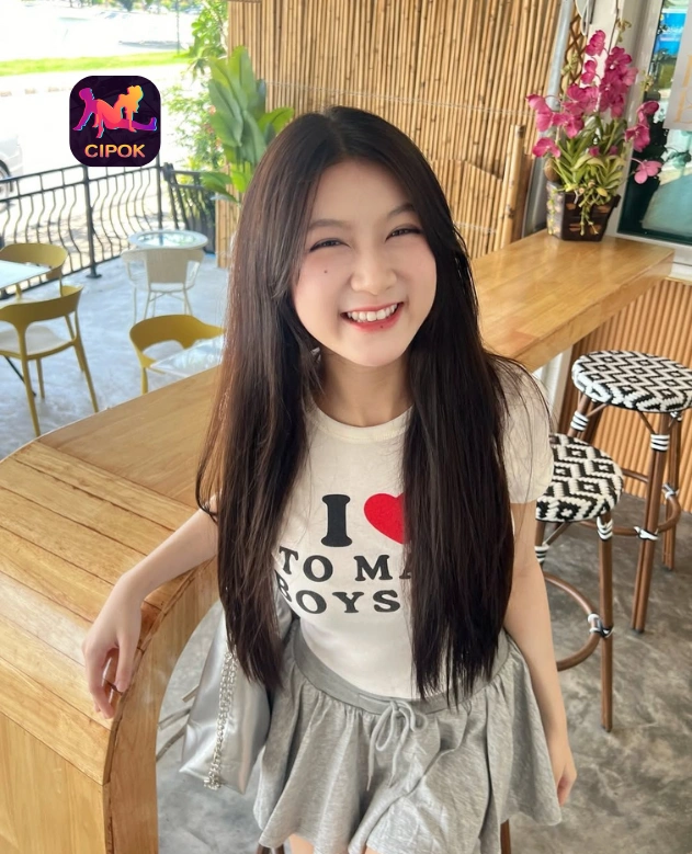 Read more about the article Wanda Fitriyani Mengulas Cipok Terbaru